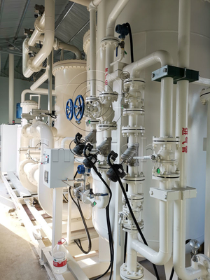 Surveillance en ligne de la pureté, de la pression et de l'écoulement de l'oxygène du générateur de l'oxygène de VPSA pour le fonctionnement sûr